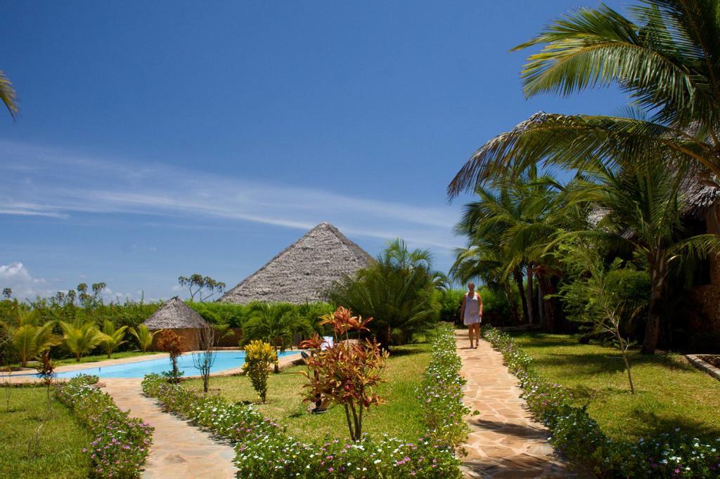 Sheba Cottages - Diani Beach Dış mekan fotoğraf